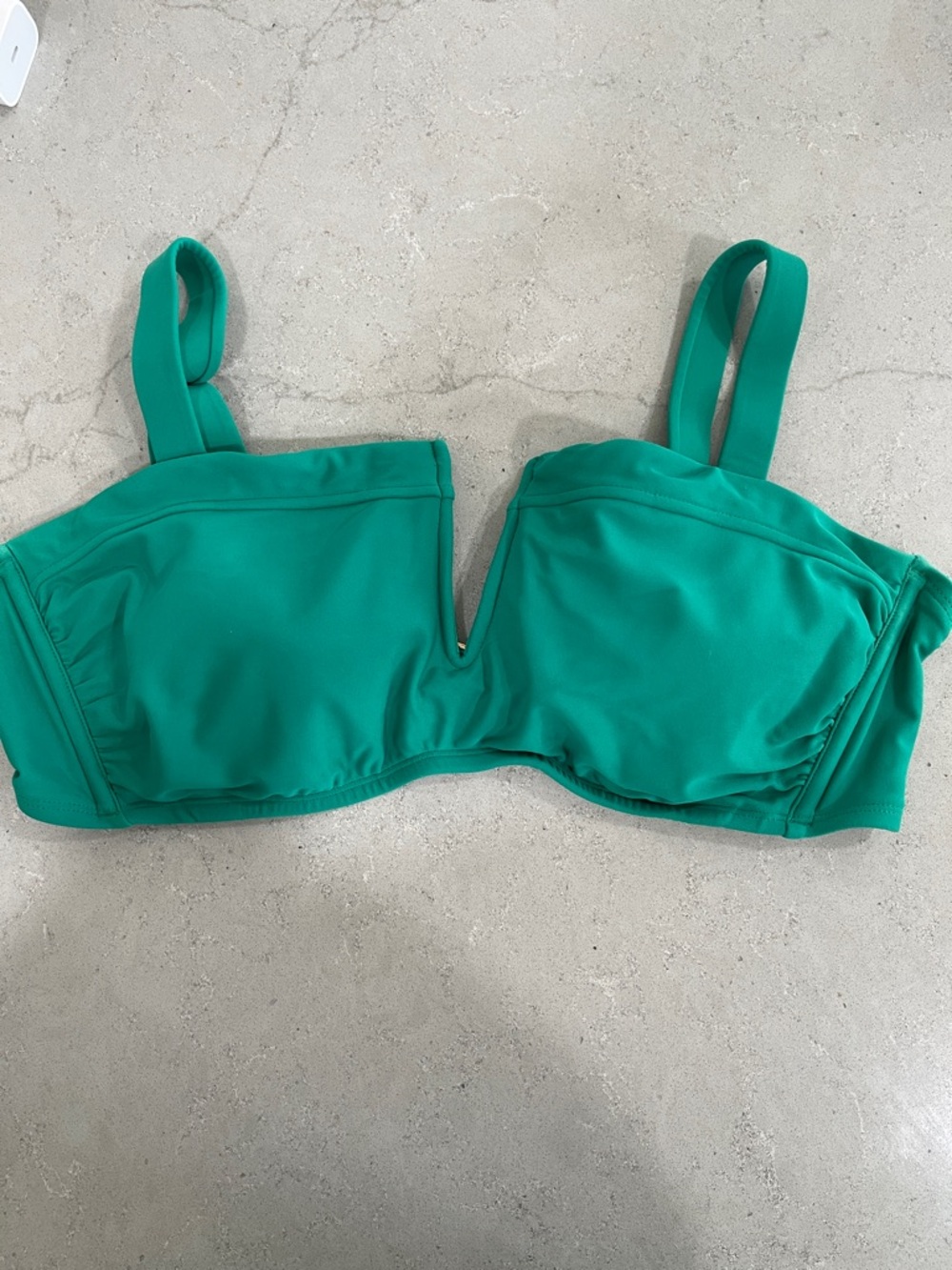 Shade & Shore Emerald Green V-Notch Bikini Top